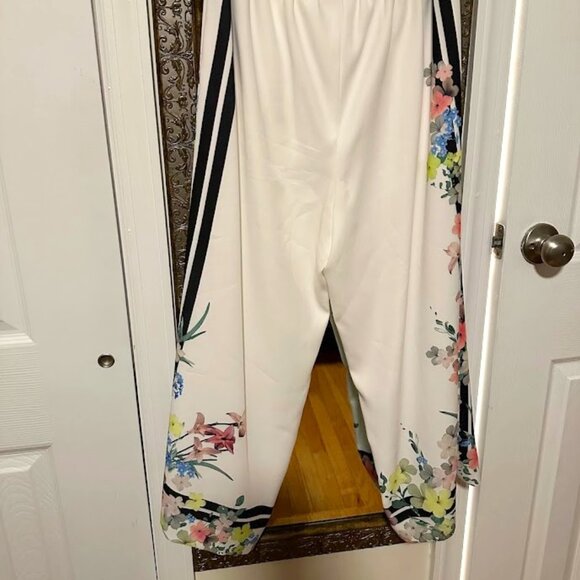 Ted Baker London Pants - Ted Baker Giggi Pergola-Print Culotte Pants